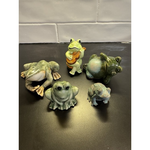 The Unbranded Brand Other - Set Of 5 Vintage To Now Frogs Frog Figurines‎ On Lily Pads Etc Ceramic Resin